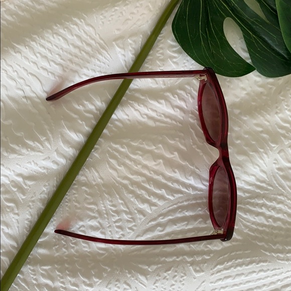 *SOLD* BALENCIAGA Burgundy Cat Eye sunglasses - Picture 7 of 8
